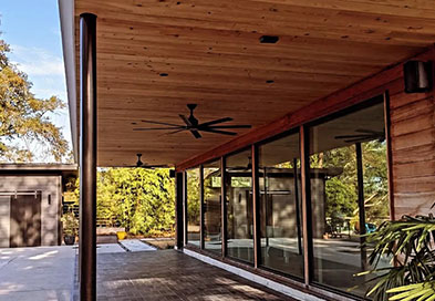 Large-Scale Residential & Commercial Carpentry